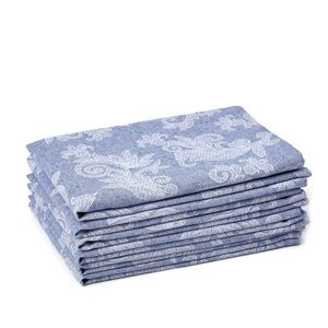 Elegant Blue and White Table Linens